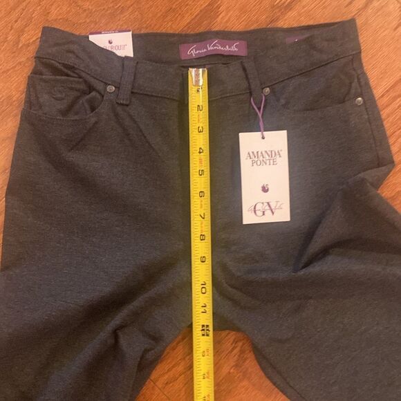 NWT Gloria Vanderbilt, Amanda Ponte size 10, pants - Picture 7 of 12
